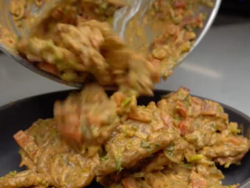 SMASHED PLANTAIN SALAD